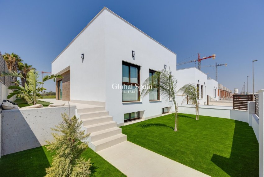 New Build - VILLA -
LOS ALCÁZARES
