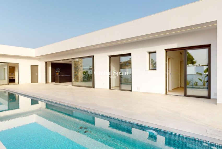New Build - VILLA -
LOS ALCÁZARES