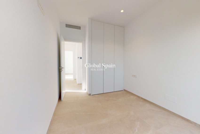 New Build - VILLA -
LOS ALCÁZARES
