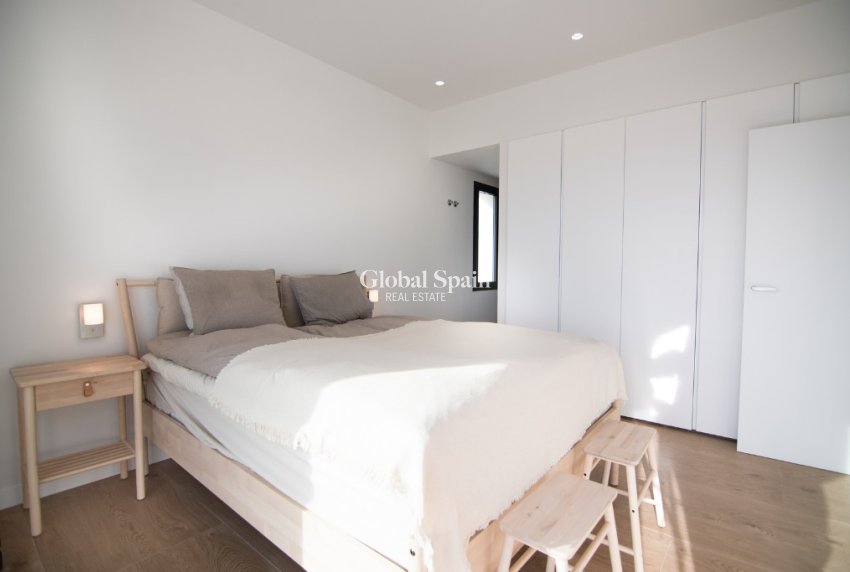 New Build - Villa -
LOS MONTESINOS - La Herada