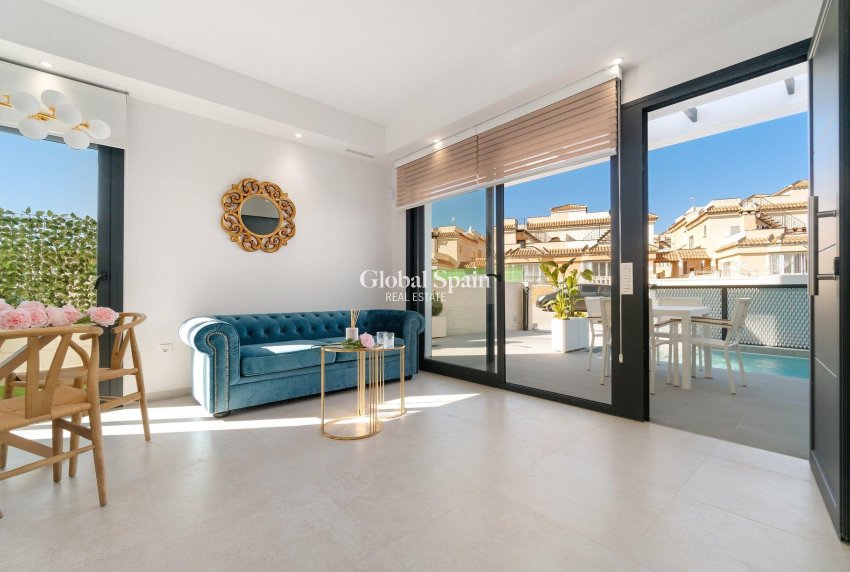 New Build - VILLA -
LOS MONTESINOS - La Herrada