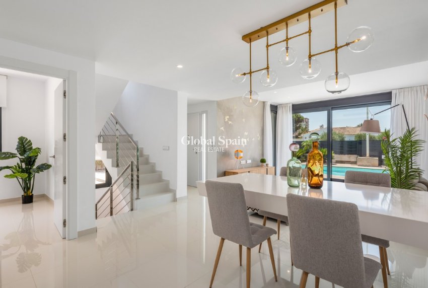 New Build - Villa -
Mar Menor - Playa Honda