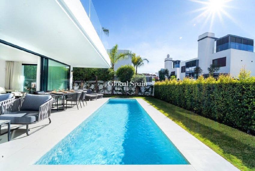 New Build - VILLA -
MARBELLA - The Golden Mile