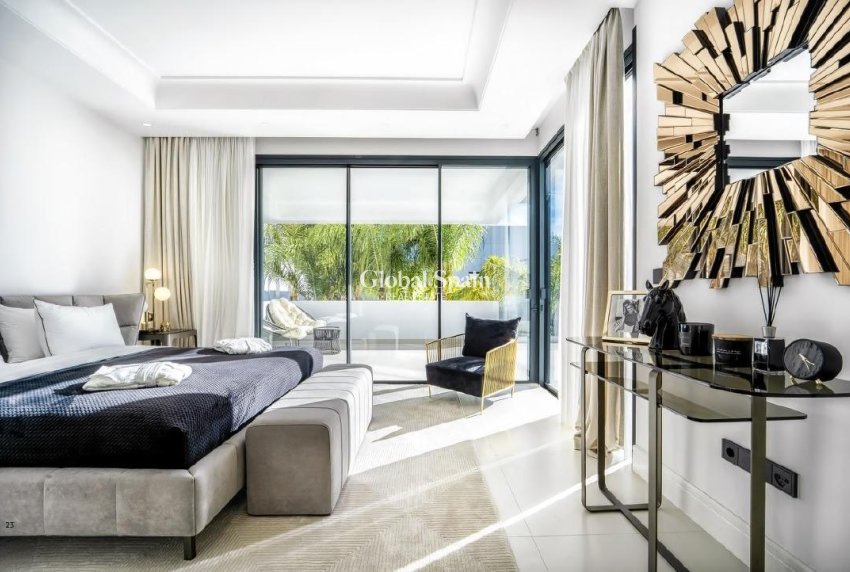 New Build - VILLA -
MARBELLA - The Golden Mile
