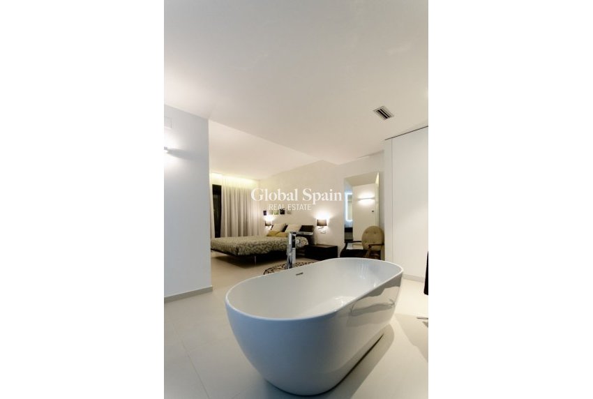 New Build - Villa -
ORIHUELA COSTA - CAMPOAMOR