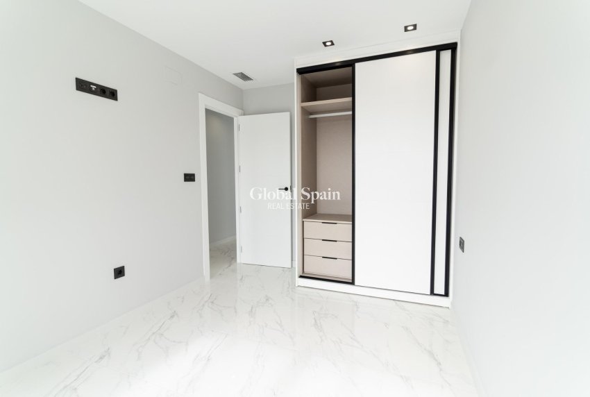 New Build - VILLA -
ORIHUELA COSTA - Punta Prima