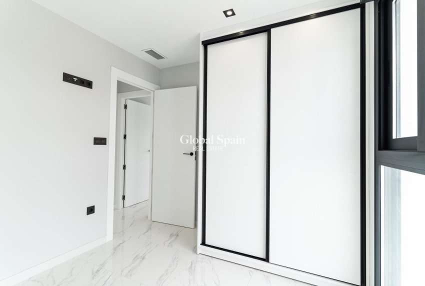 New Build - VILLA -
ORIHUELA COSTA - Punta Prima