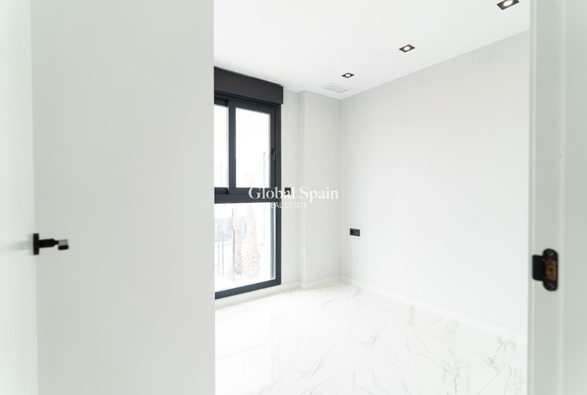 New Build - VILLA -
ORIHUELA COSTA - Punta Prima