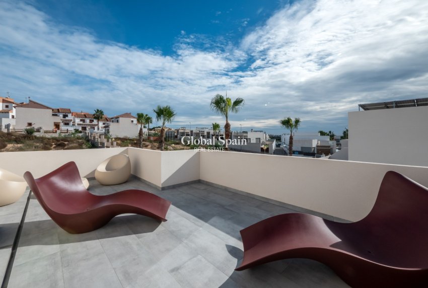 New Build - VILLA -
ORIHUELA COSTA - VILLAMARTÍN