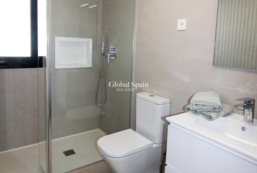 New Build - VILLA -
PILAR DE LA HORADADA - parque Andromeda