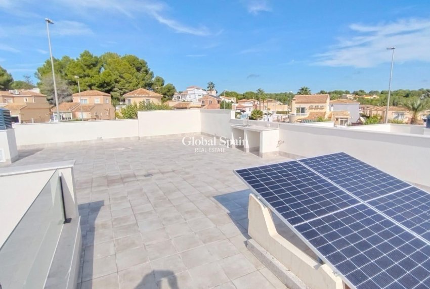 New Build - VILLA -
PILAR DE LA HORADADA - Pinar de Campoverde