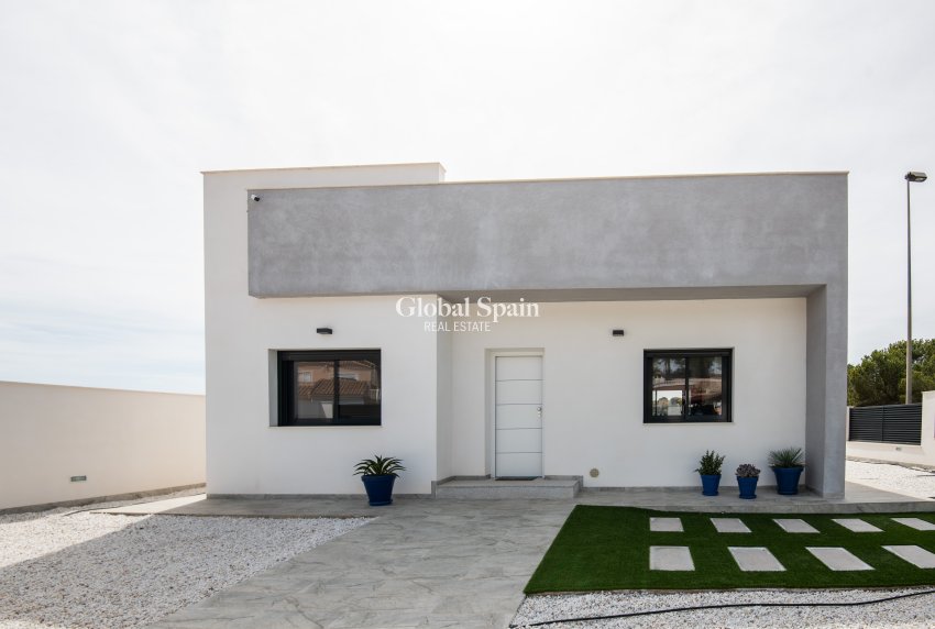 New Build - Villa -
PINAR DE CAMPOVERDE