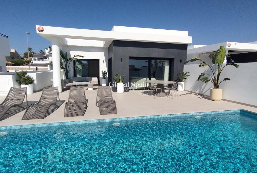 New Build - VILLA -
ROJALES - Ciudad Quesada