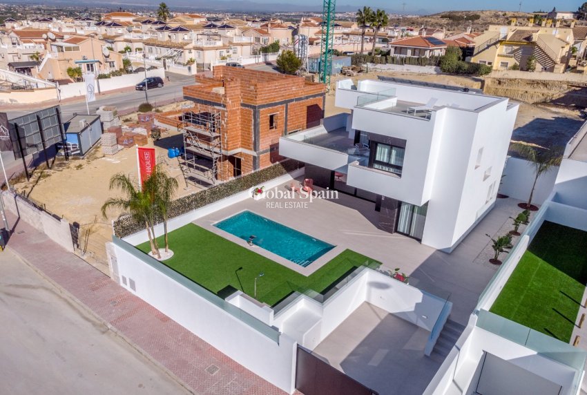 New Build - Villa -
ROJALES