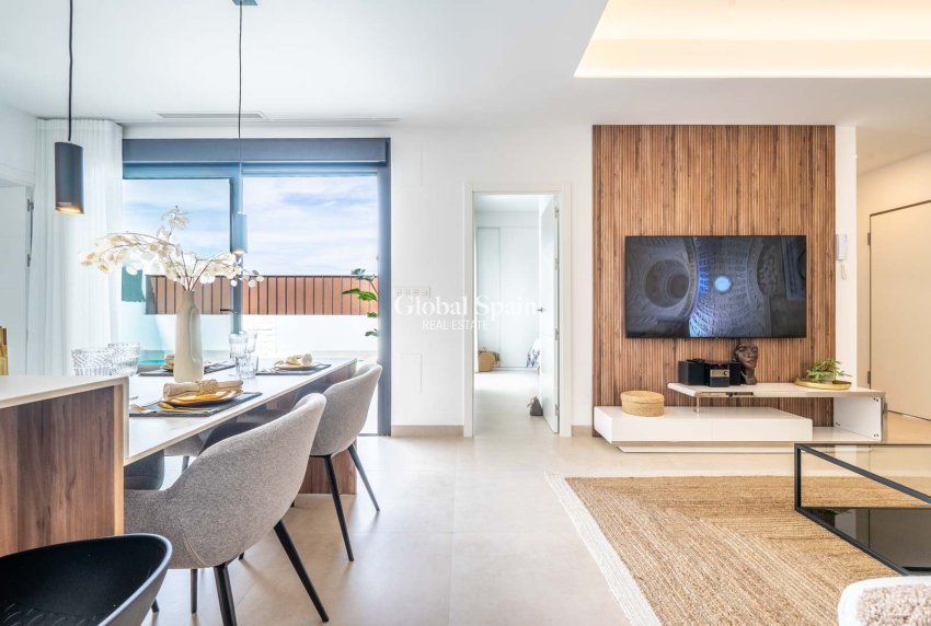 New Build - Villa -
ROLDÁN