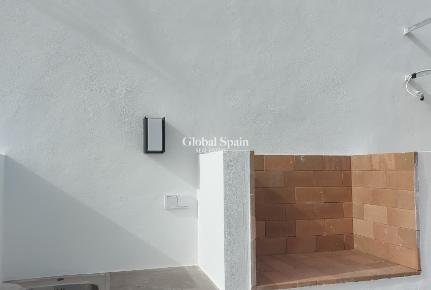 New Build - Villa -
ROLDÁN