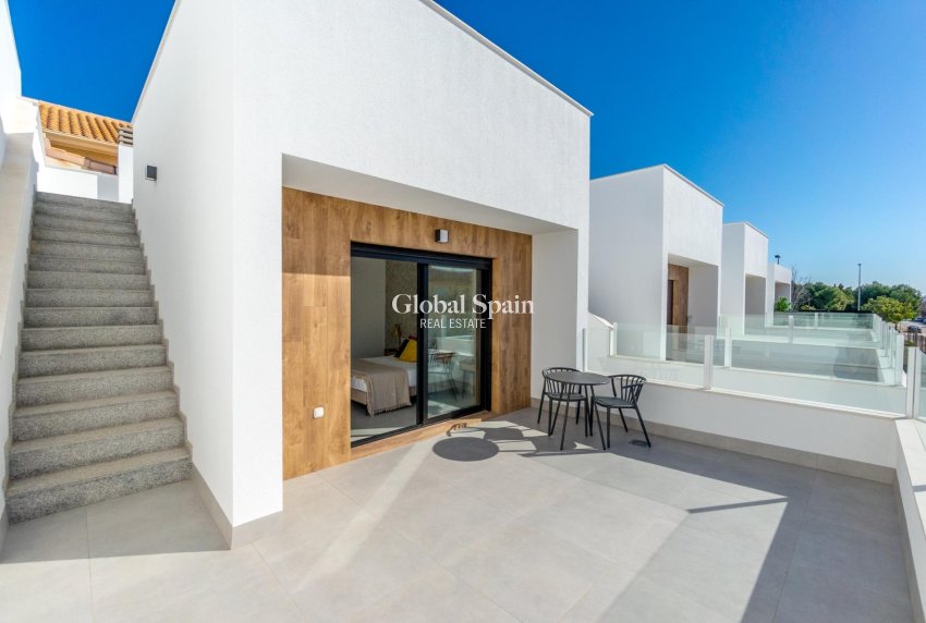 New Build - VILLA -
SAN PEDRO DEL PINATAR - Polideportivo