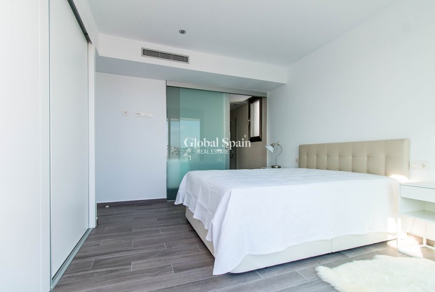 New Build - Villa -
VILLAMARTÍN