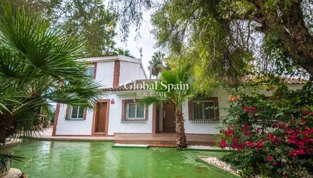 Nieruchomość wiejska/Finca - Odsprzedaż - ORIHUELA -
                Orihuela