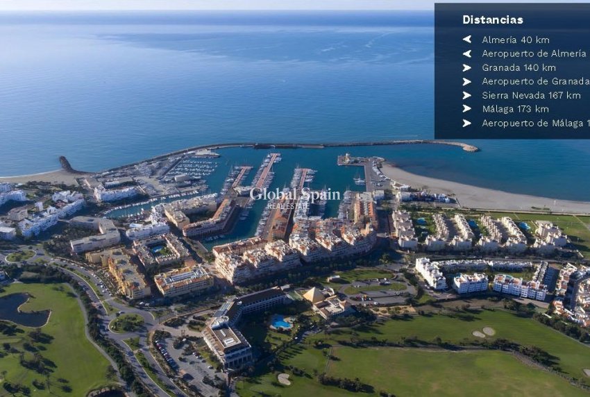 Nieuwbouw - APPARTEMENT -
ALMERIMAR - Almerimar