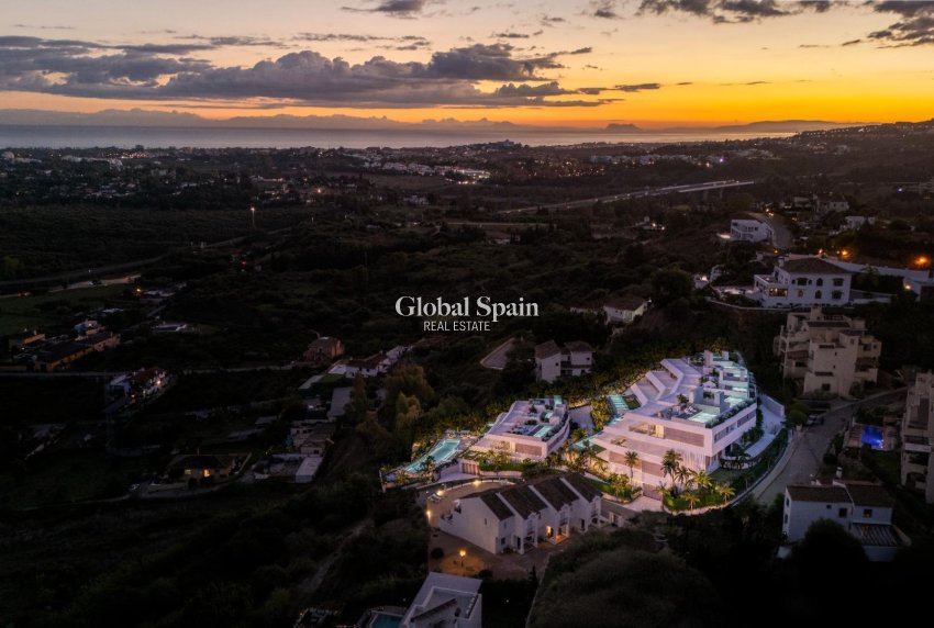 Nieuwbouw - APPARTEMENT -
BENAHAVÍS - Urb. Puerto del Almendro