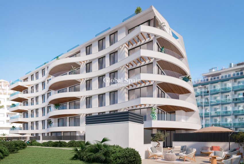 Nieuwbouw - APPARTEMENT -
BENALMÁDENA - Puerto Marina