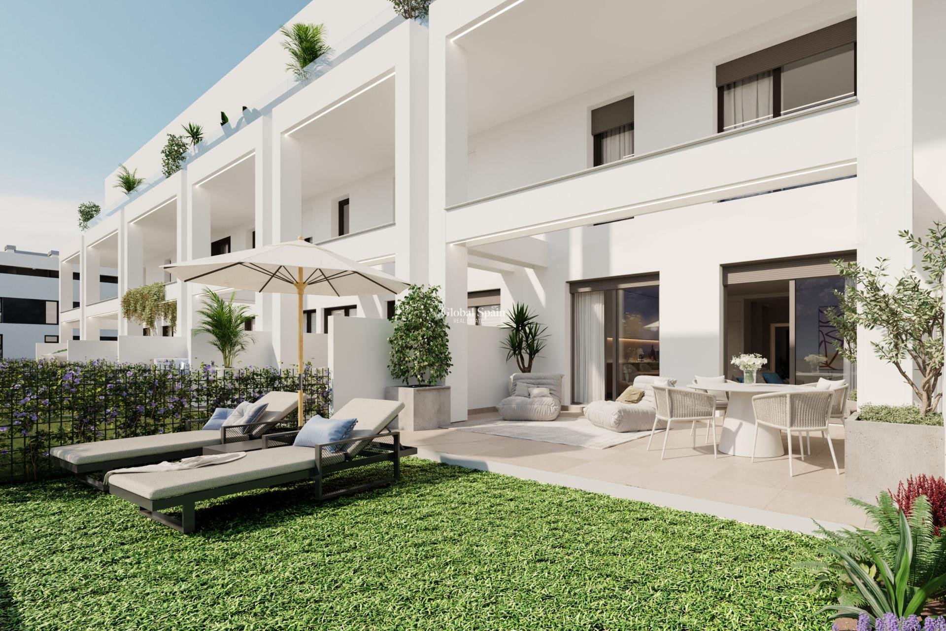 Nieuwbouw - APPARTEMENT -
ESTEPONA - Cancelada