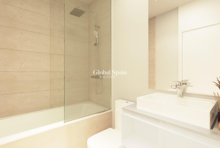 Nieuwbouw - APPARTEMENT -
ESTEPONA - Cancelada