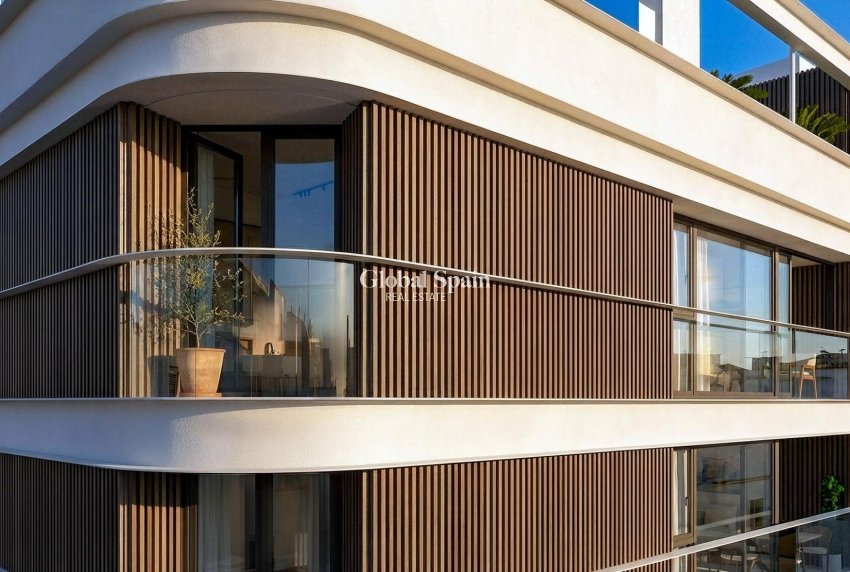 Nieuwbouw - APPARTEMENT -
ESTEPONA - Centro