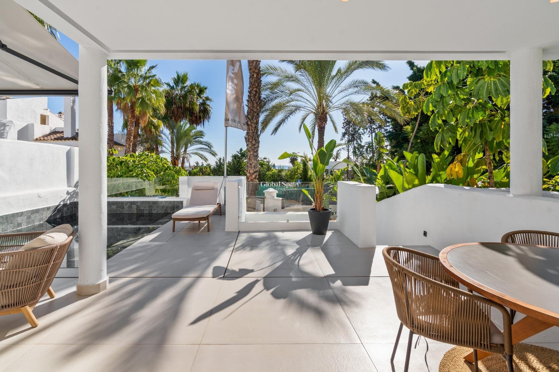 Nieuwbouw - APPARTEMENT -
ESTEPONA - El Paraíso