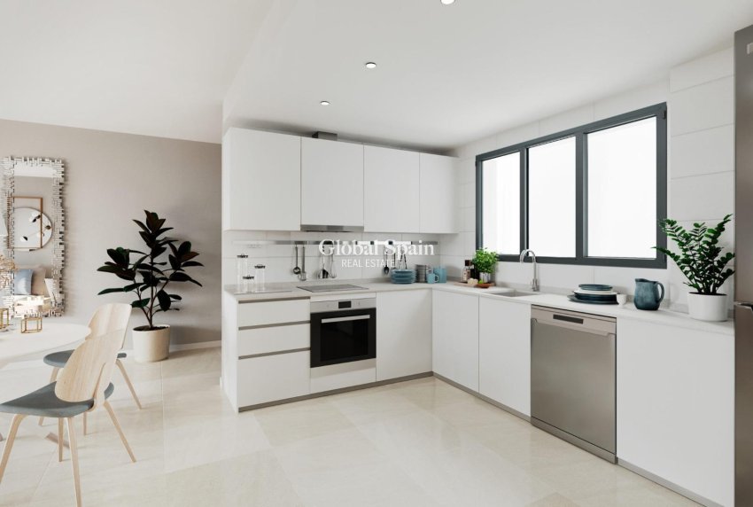 Nieuwbouw - APPARTEMENT -
ESTEPONA - Estepona Golf