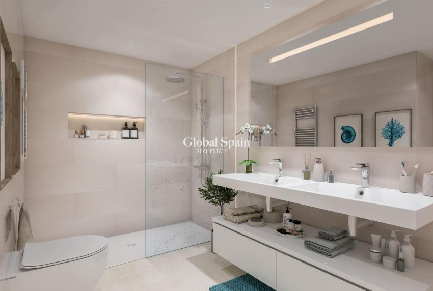 Nieuwbouw - APPARTEMENT -
FUENGIROLA - Centro