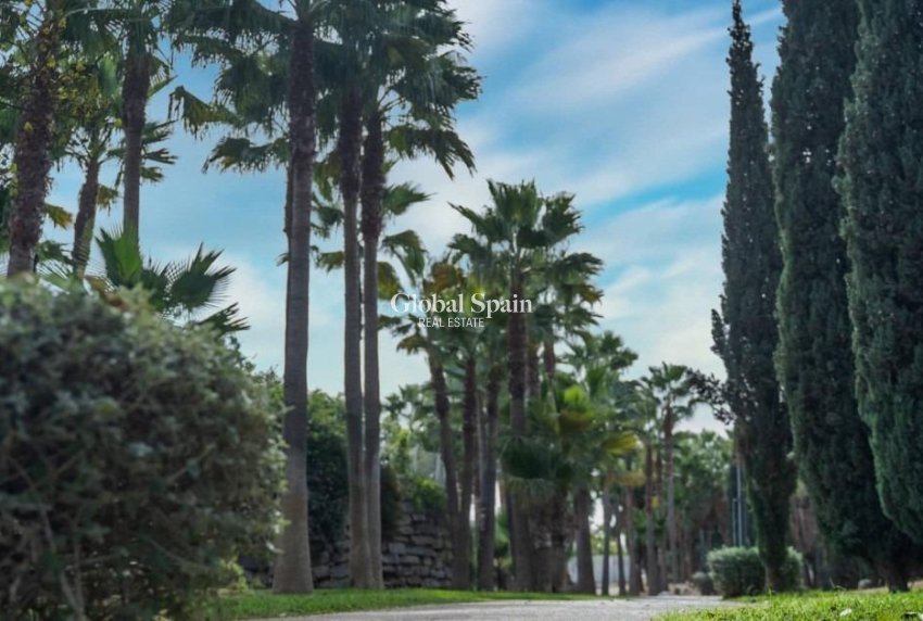 Nieuwbouw - APPARTEMENT -
Fuengirola - Higueron