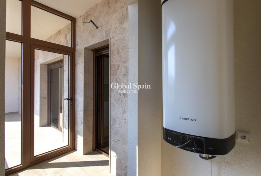 Nieuwbouw - APPARTEMENT -
HONDÓN DE LAS NIEVES - El Salero
