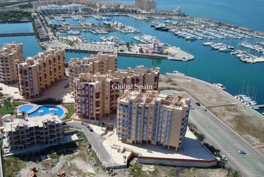 Nieuwbouw - APPARTEMENT -
LA MANGA DEL MAR MENOR