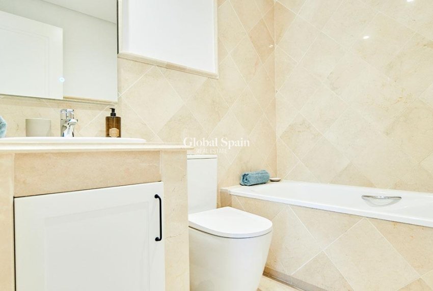 Nieuwbouw - APPARTEMENT -
MARBELLA - Nueva Andalucia