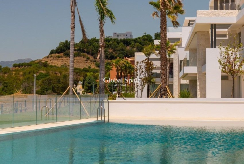 Nieuwbouw - APPARTEMENT -
OJÉN - El Soto De Marbella