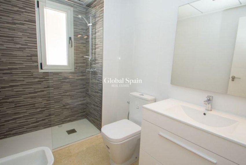 Nieuwbouw - APPARTEMENT -
ORIHUELA COSTA - Las Filipinas