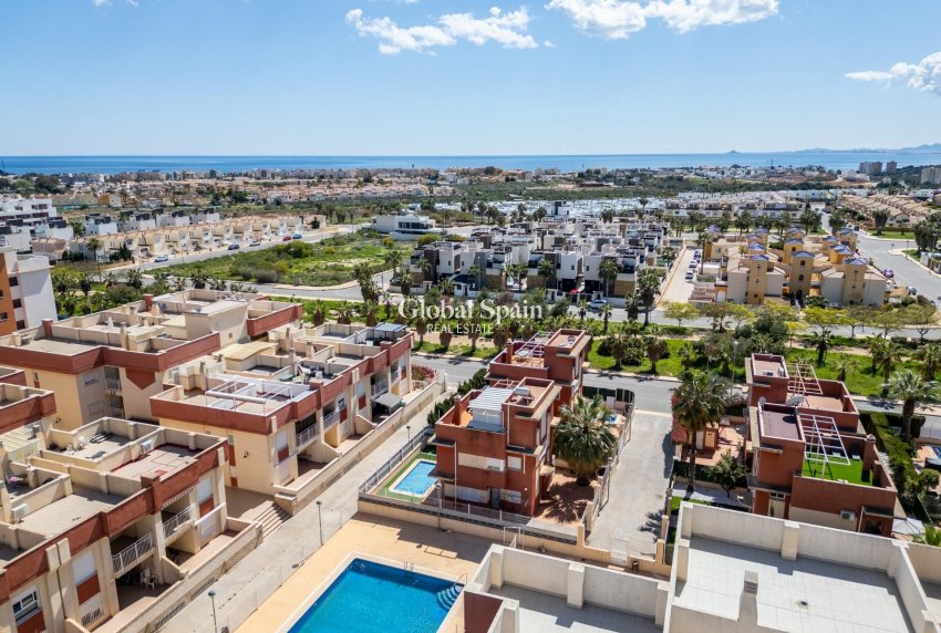 Nieuwbouw - APPARTEMENT -
ORIHUELA COSTA - Lomas de Cabo Roig