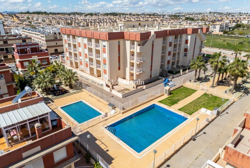 Nieuwbouw - APPARTEMENT -
ORIHUELA COSTA - Lomas de Cabo Roig