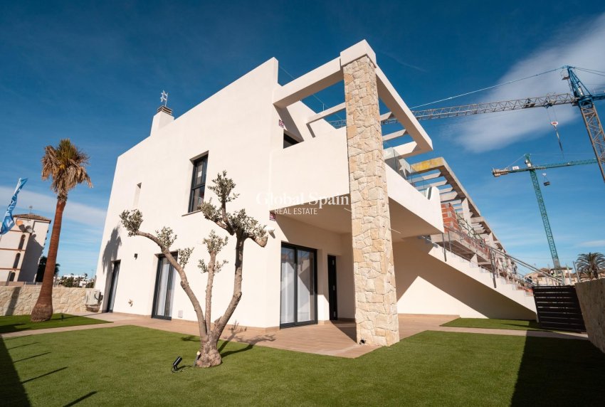 Nieuwbouw - APPARTEMENT -
PILAR DE LA HORADADA - pueblo