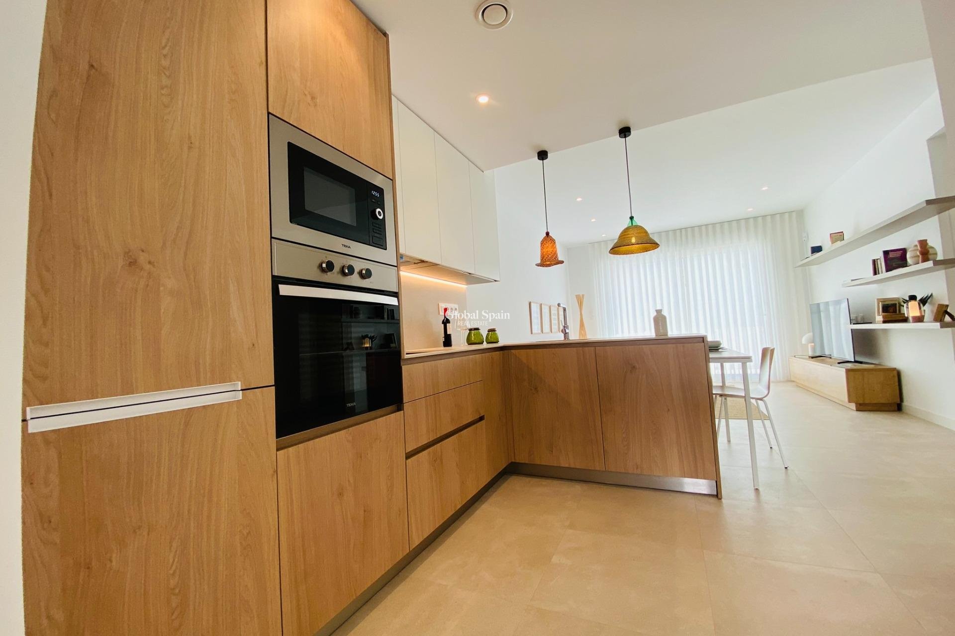Nieuwbouw - APPARTEMENT -
PILAR DE LA HORADADA - pueblo