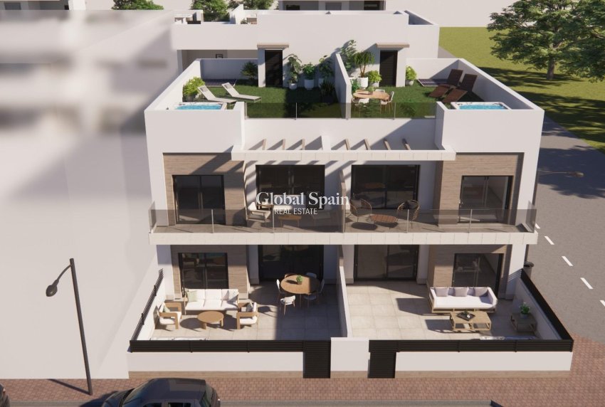 Nieuwbouw - APPARTEMENT -
ROJALES - Pueblo