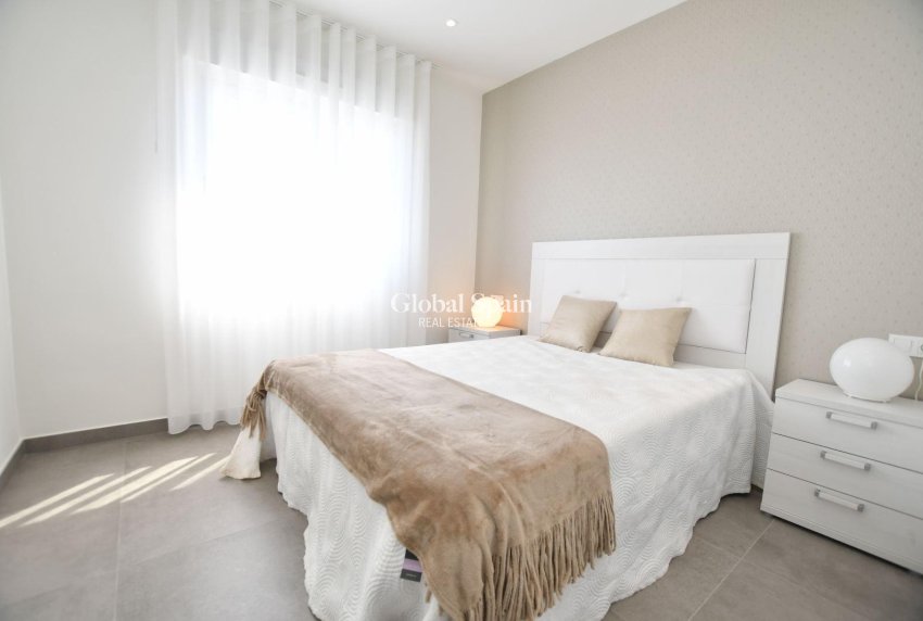 Nieuwbouw - APPARTEMENT -
SAN MIGUEL DE SALINAS - La Cañada