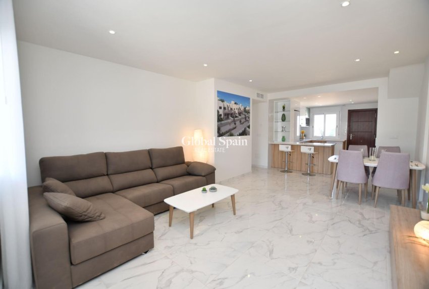 Nieuwbouw - APPARTEMENT -
SAN MIGUEL DE SALINAS - La Cañada