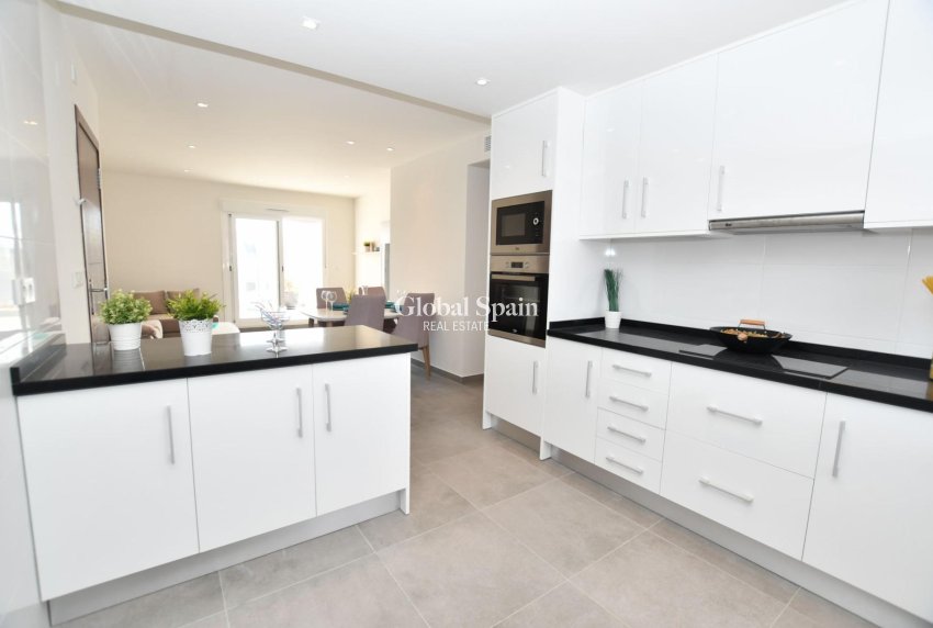 Nieuwbouw - APPARTEMENT -
SAN MIGUEL DE SALINAS - La Cañada