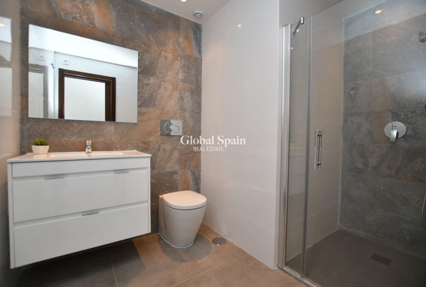 Nieuwbouw - APPARTEMENT -
SAN MIGUEL DE SALINAS - La Cañada