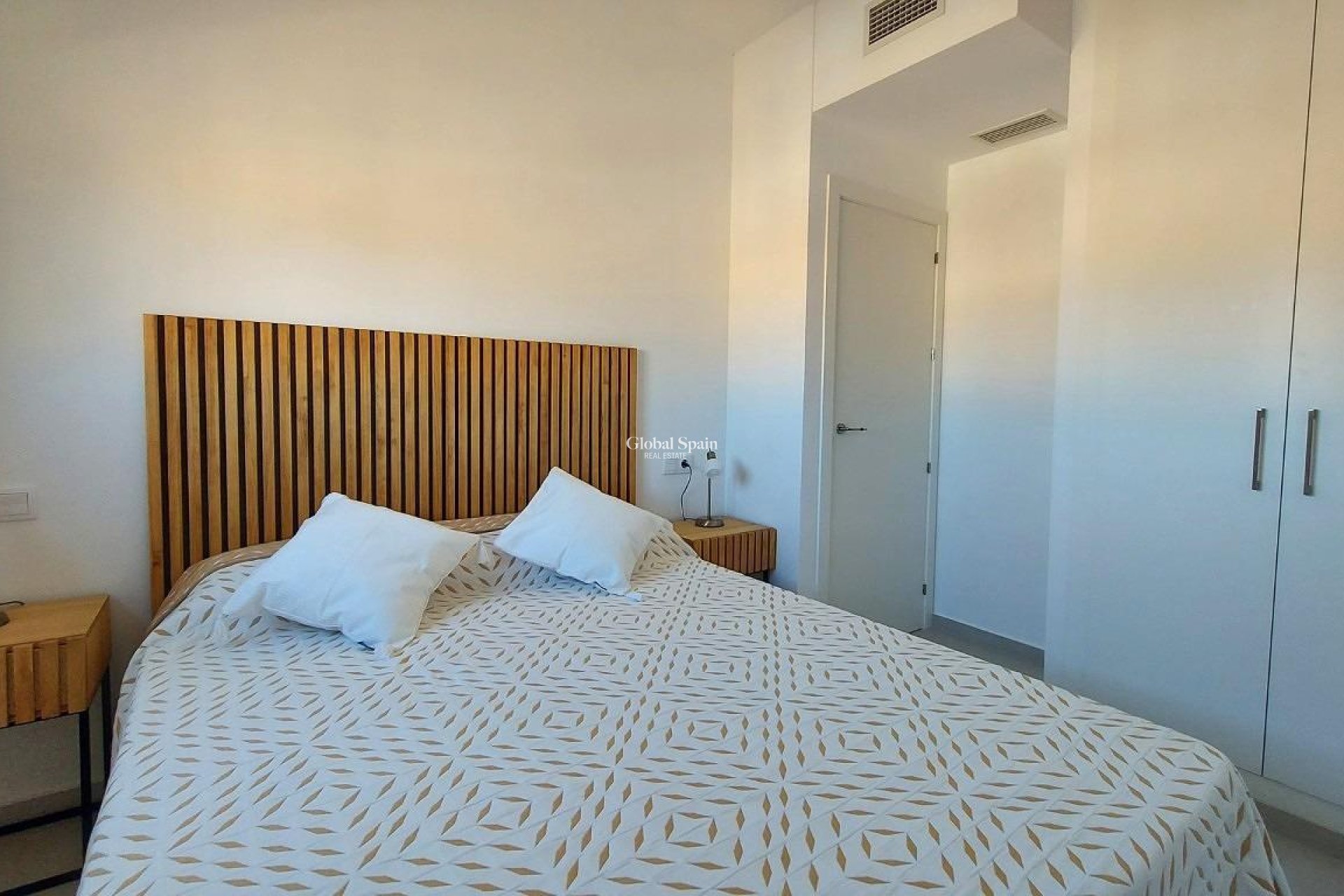 Nieuwbouw - APPARTEMENT -
SAN MIGUEL DE SALINAS - Pueblo