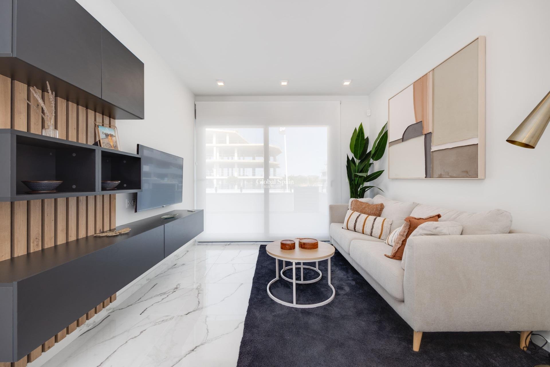 Nieuwbouw - APPARTEMENT -
SAN MIGUEL DE SALINAS - Pueblo