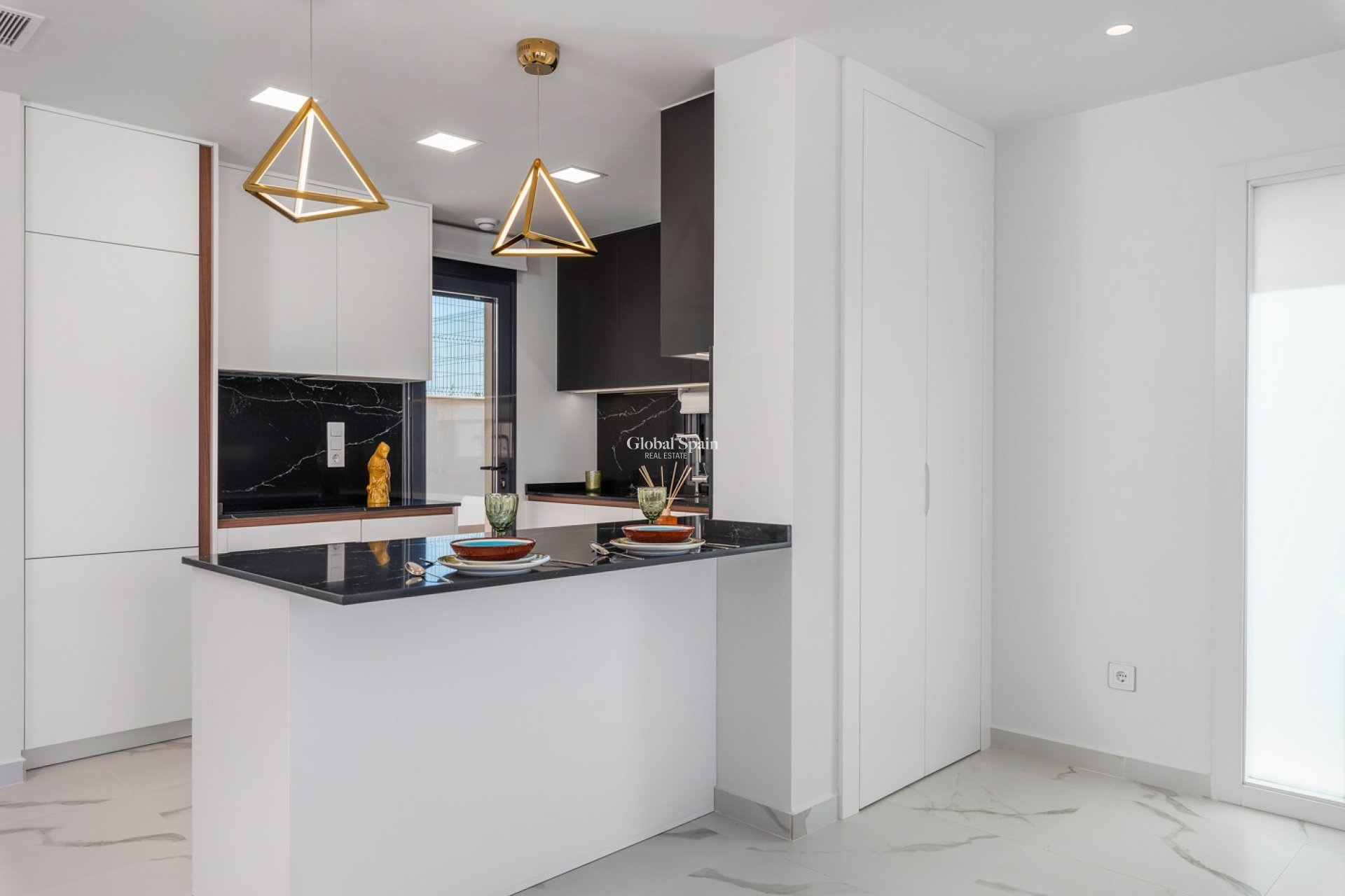 Nieuwbouw - APPARTEMENT -
SAN MIGUEL DE SALINAS